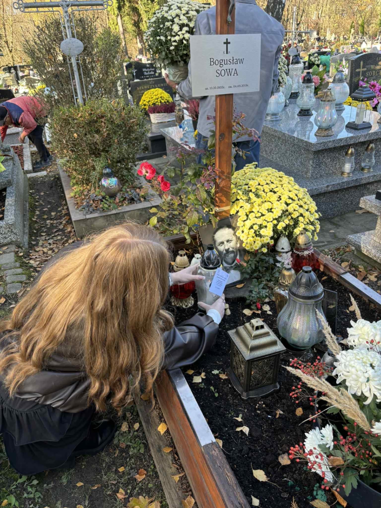 Lekcja pamięci i szacunku – wspólne wspomnienie o tych, którzy odeszli