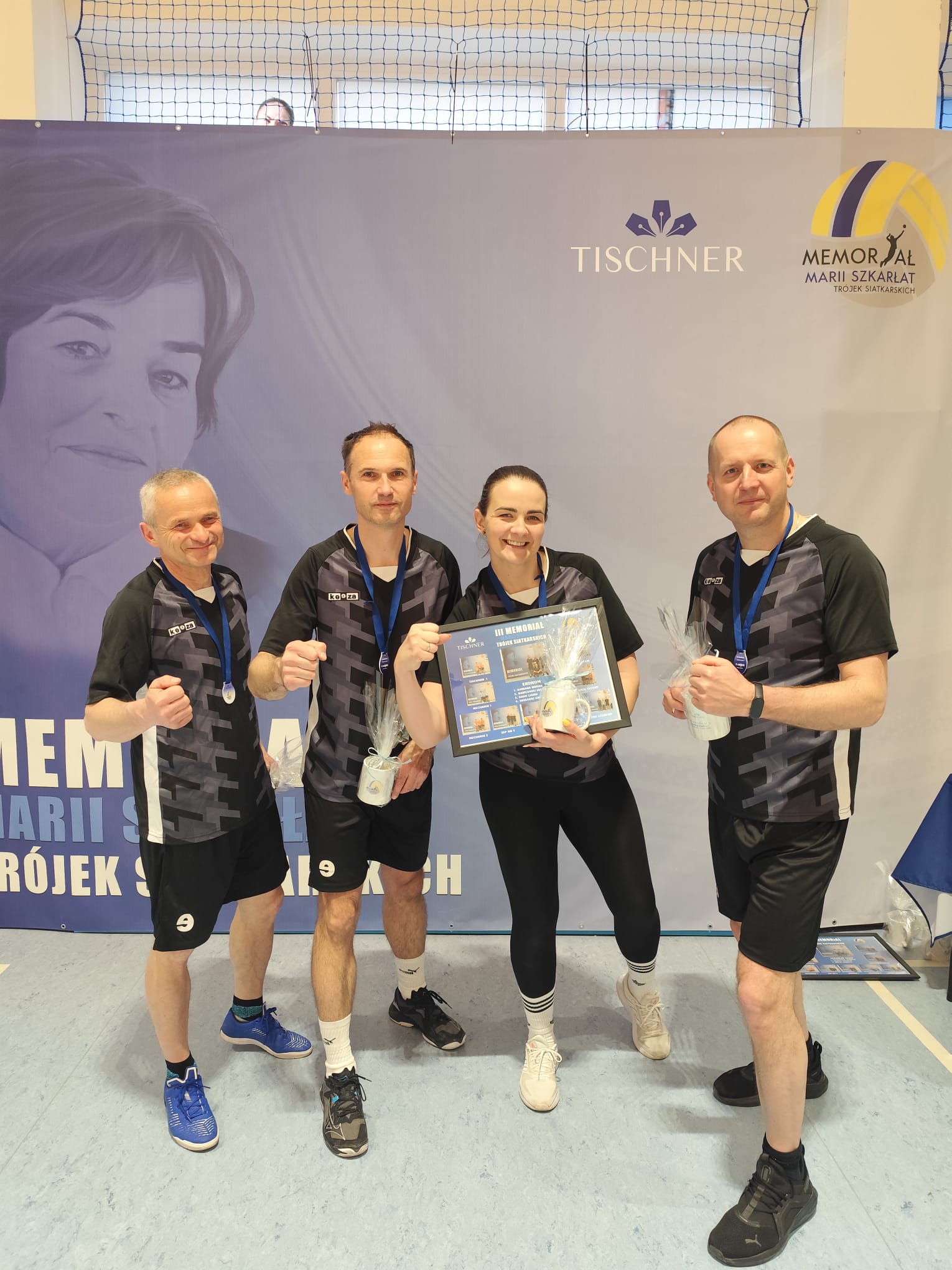 Sukces naszych nauczycieli w Memoriale Trójek Siatkarskich